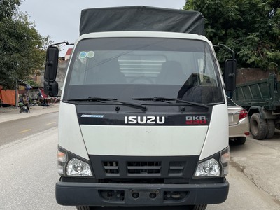 Gia đình bán xe QKR 230 sản xuất 2018 0