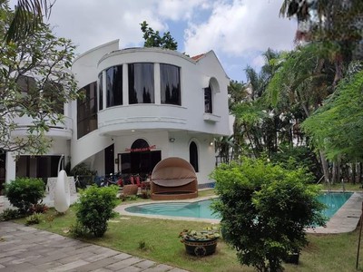 Vila sân vườn thảo điền cực kỳ đẹp 700m2 0