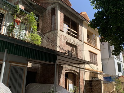Bán nhà liền kề phố trương định , 130m2 , gara ô tô, phân lô, 14 tỷ 200 1