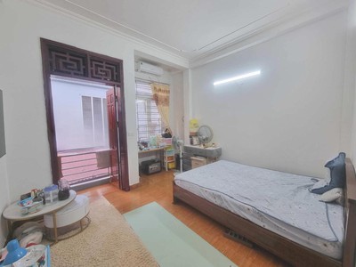 Bán nhà hồ tùng mậu - cầu giấy - 35m2 x 5 tầng - mt 4.2m - 2 thoáng - nhà dân xây - thửa vuông đẹp 3
