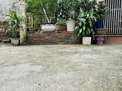 - 39m phun thổ cư, vuông vắn như bánh chưng  - chỉ vài trăm mét là đến trường cấp ba chương mỹ a và 2