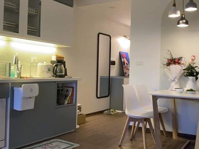 Chính chủ cần bán căn hộ chung cư intracom ngay chân cầu nhật tân. để nhận tư vấn, liên hệ: 0