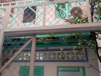 Cho thuê nhà nguyên căn, hẽm CMT8, P.13, Q.10, có máy lạnh  Chính Chủ 2