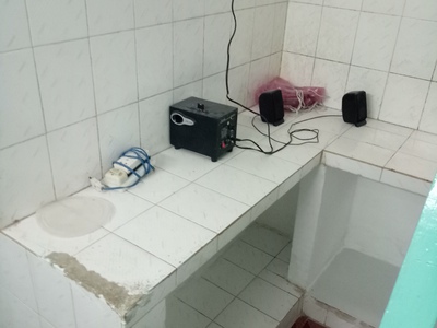 Cho thuê nhà nguyên căn, hẽm CMT8, P.13, Q.10, có máy lạnh  Chính Chủ 12