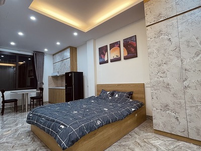 A chính chủ tòa nhà 7t 99m2 phố dương quảng hàm,cg,hn,20 tỷ 18 căn thang máy,ô tô,full nt cao cấp, 1