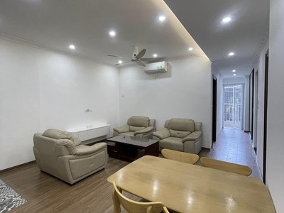 Chung cư tầng thấp toà ct2b kđt mễ trì hạ, 3pn - 2vs chỉ 3,45 tỷ 4