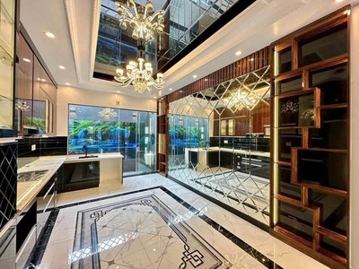 Bán nhà 5 tầng có thang máy 64m độc lập giá 9ty2 tuyến đường lê hồng phong hải an 1
