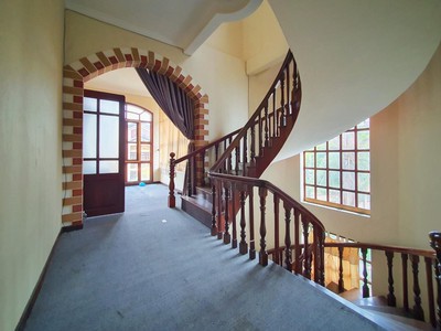 Mặt bằng kinh doanh nhà hang sân vườn trường học thảo điền quận 2 3