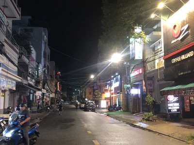 Cho thuê nhà cấp 4 mặt tiền đường Trần Quang Khải giá chỉ 7tr/tháng 2