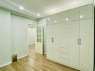 Bán căn hộ T2 Tập Thế Vĩnh Phúc Ba Đình, 2 ngủ 68m2 chào 2.75 tỷ 0