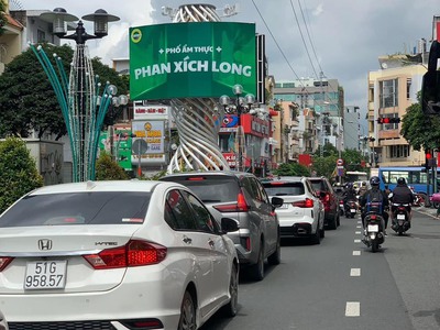 Mặt tiền cung đường vip phan đăng lưu pn, dtsd 265m2 ngay phố ẩm thực kd đỉnh, giá rẻ 16 tỷ 4