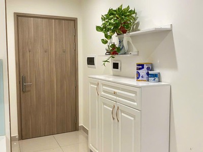 Bán nhanh căn hộ 2PN, 2WC, Vinhomes Ocean Park, tầng trung siêu đẹp, chỉ 2.1 tỷ 6