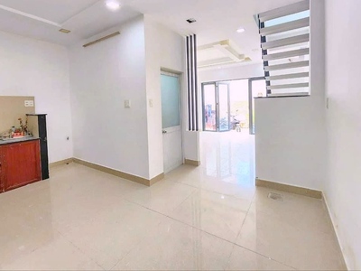 Mua 1 được 2 nhà vườn lài 6m5 8 an phú đông 3tỷ55 thương lượng 1