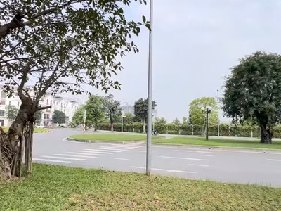 Shophouse mặt đường 52m Đường To nhất TPHN Hoàn thiện đẹp Cho thuê ngay  SĐCC 2