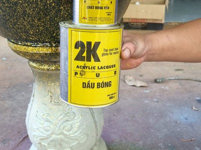 Sơn bóng 2k vàng 1