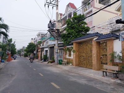 Gấp bán nhà mặt tiền đường, phường hiệp thành, quận 12 - nhà đẹp - diện tích  130m2- ngang 5m 0