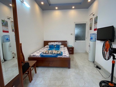 Chính chủ cần cho thuê nhà nguyên căn ỏ hẻm 18 a nguyễn thị minh khai 0