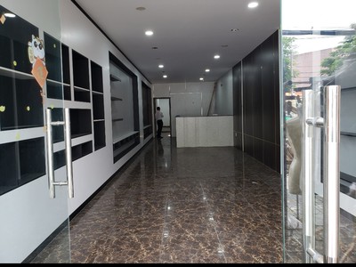 Cần bán gấp nhà 2 mặt tiền lý thường kiệt, p7, tân bình - đối diện chợ tân bình . 1