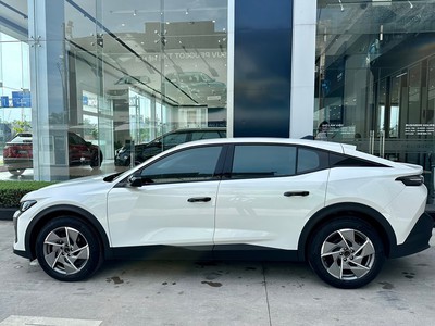 Peugeot 408 - Cuốn hút mọi ánh nhìn 9