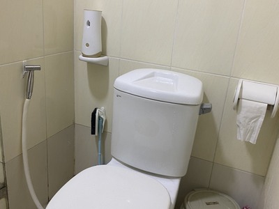Cần cho thuê căn hộ Thuận Việt, 319 Lý Thường Kiệt, Phường 15, Q.11 :  - Diện tích 70m2, 2 phòng ngủ 4