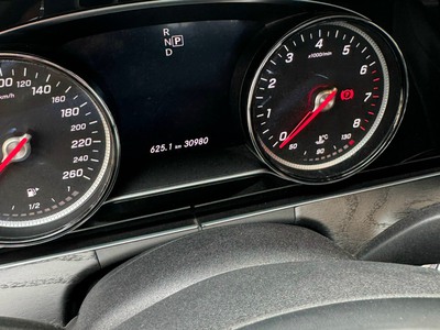 Chính chủ bán xe Mercedes e250 đời 2018 2