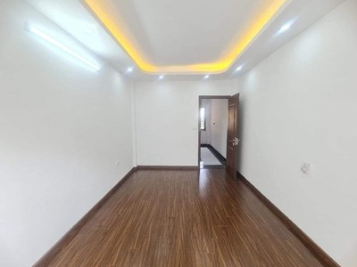 Bán nhà kim giang chủ xây mới 5 tầng - vị trí đắc địa gần trung tâm hành chính 1