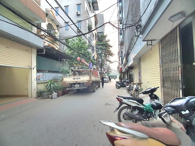 Cho Thuê Xe 7 Chỗ Giá Rẻ 374