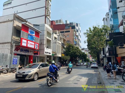 Cho Thuê Xe 7 Chỗ Giá Rẻ 6