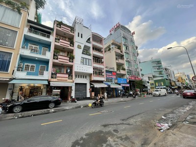 Cho Thuê Xe 7 Chỗ Giá Rẻ 41
