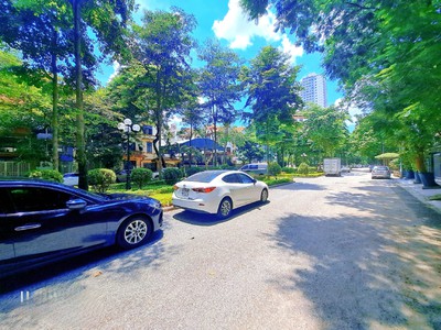 Cho Thuê Xe 7 Chỗ Giá Rẻ 275