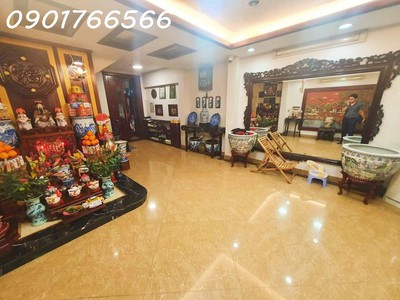 Cho Thuê Xe 7 Chỗ Giá Rẻ 421