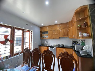 Cho Thuê Xe 7 Chỗ Giá Rẻ 283
