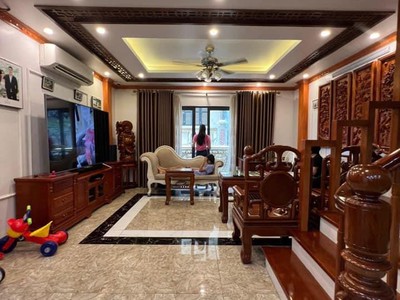 Cho Thuê Xe 7 Chỗ Giá Rẻ 407
