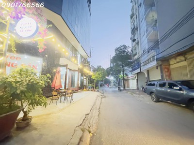 Cho Thuê Xe 7 Chỗ Giá Rẻ 424