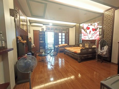 Cho Thuê Xe 7 Chỗ Giá Rẻ 269