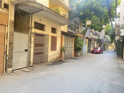 Cho Thuê Xe 7 Chỗ Giá Rẻ 271