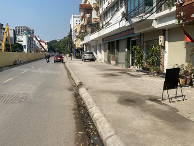 Cho Thuê Xe 7 Chỗ Giá Rẻ 517
