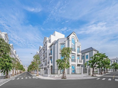 Cho Thuê Xe 7 Chỗ Giá Rẻ 200