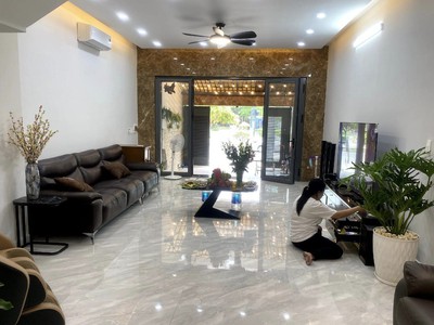 Cho Thuê Xe 7 Chỗ Giá Rẻ 818