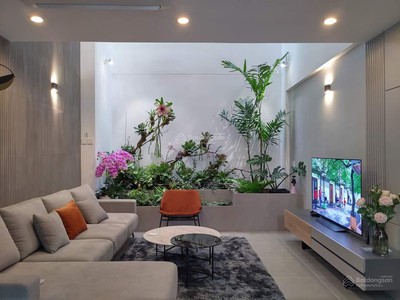 Bán nhà mặt tiền trương đình hội  q8, 50m2 ,trệt, lững,3 lầu , sân thượng, 270 triệu sở hữu ngay. 2