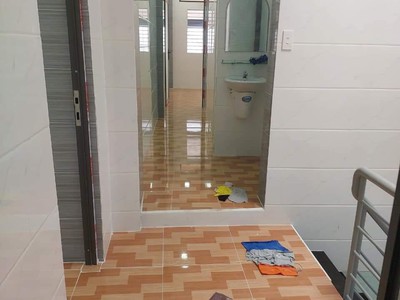 Bán nhà  quận 11 - giáp q10 - đường  lê đại hành - 63m2 - 2 tầng mới đẹp - chỉ 4,98 tỷ 2