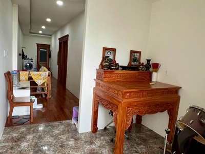 Cho Thuê Xe 7 Chỗ Giá Rẻ 757