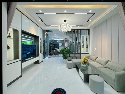 Cho Thuê Xe 7 Chỗ Giá Rẻ 600