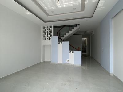 Cho Thuê Xe 7 Chỗ Giá Rẻ 651
