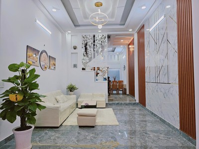 Cho Thuê Xe 7 Chỗ Giá Rẻ 779
