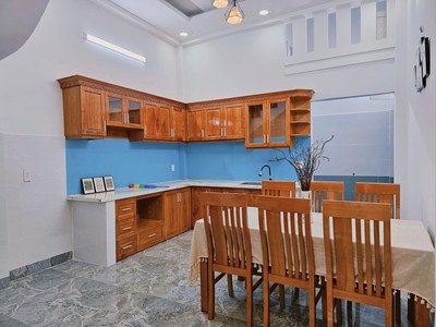 Cho Thuê Xe 7 Chỗ Giá Rẻ 797