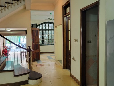 Cho Thuê Xe 7 Chỗ Giá Rẻ 868
