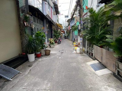 Bán nhà  quận 11 - giáp q10 - đường  lê đại hành - 63m2 - 2 tầng mới đẹp - chỉ 4,98 tỷ 4