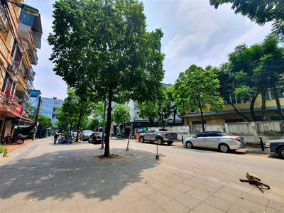 Cho Thuê Xe 7 Chỗ Giá Rẻ 626