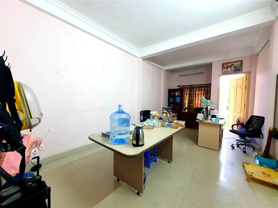 Cho Thuê Xe 7 Chỗ Giá Rẻ 628